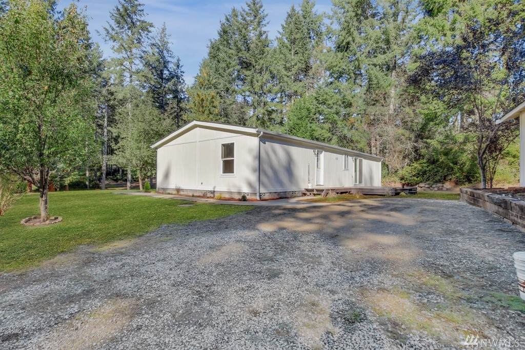 7219 179th Ave - Photo 1