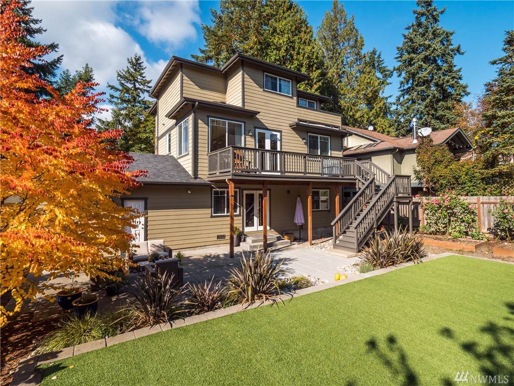 10334 46th Ave - Photo 1