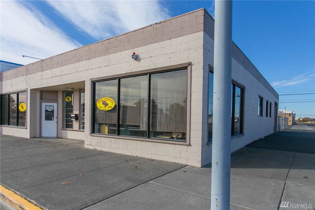 524 Third Ave - Photo 1