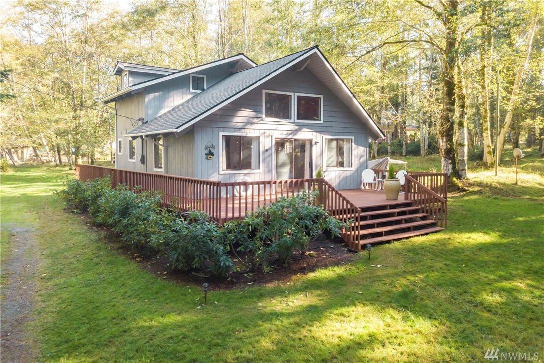415 Herron Blvd - Photo 1