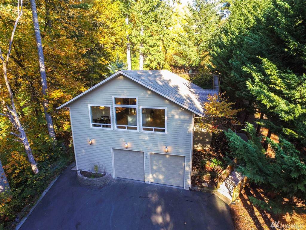 301 Canyon Dr - Photo 1