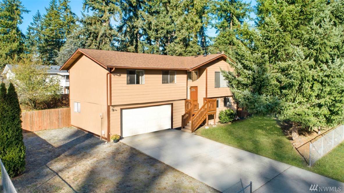 16004 70th Ave - Photo 1