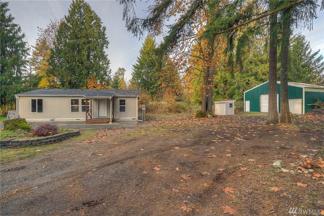 19317 166th St - Photo 1