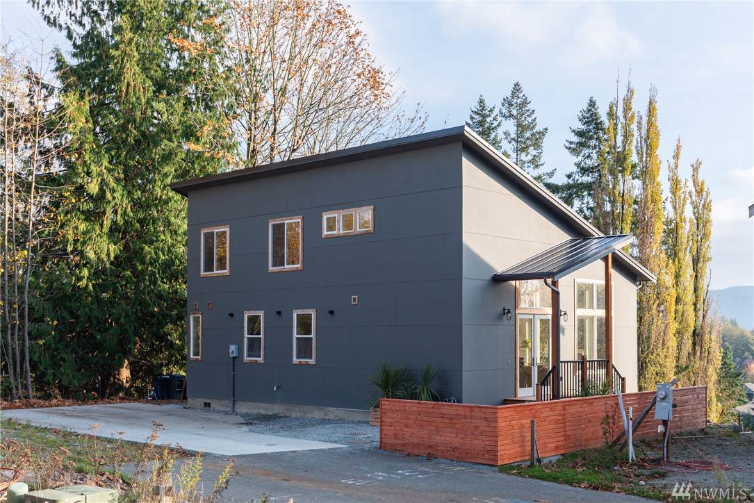 446 Longtime Lane - Photo 1