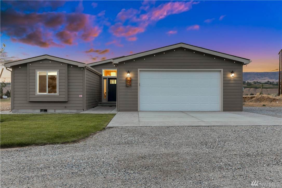 143 Chandrin Lane - Photo 1