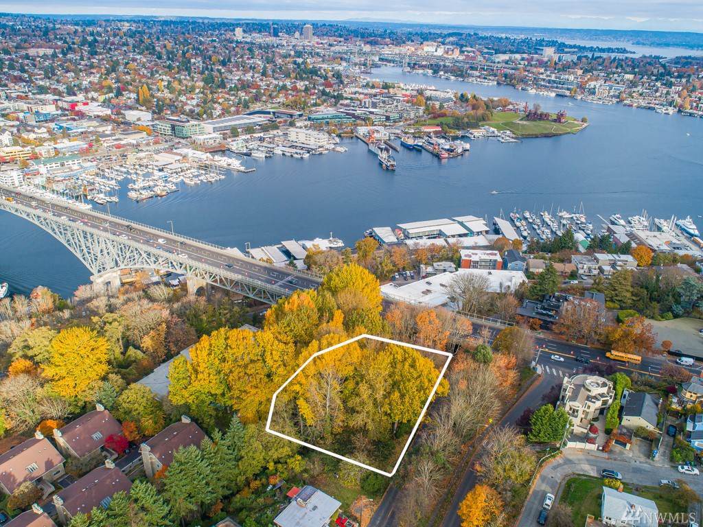 500 Raye St - Photo 1
