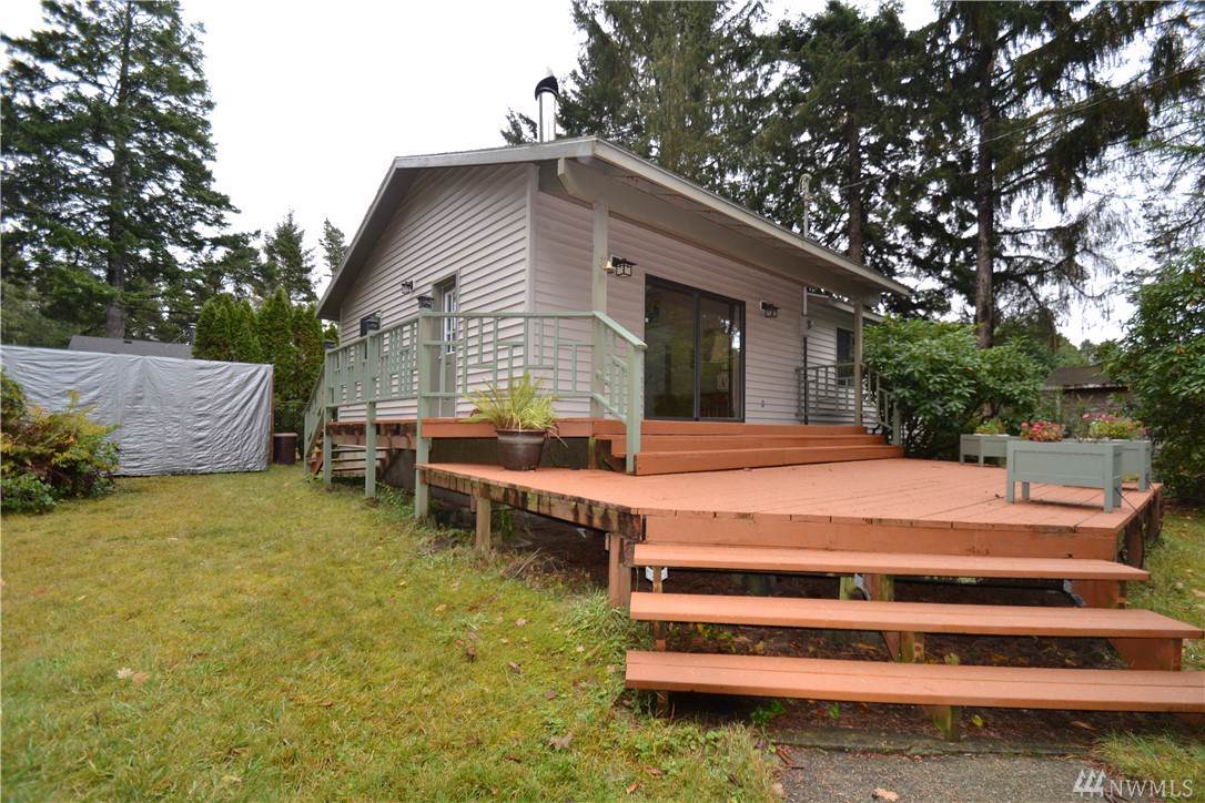 20208 R St - Photo 1