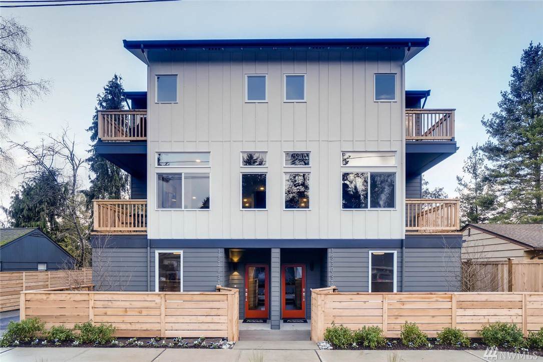 18309 11th Ave - Photo 1