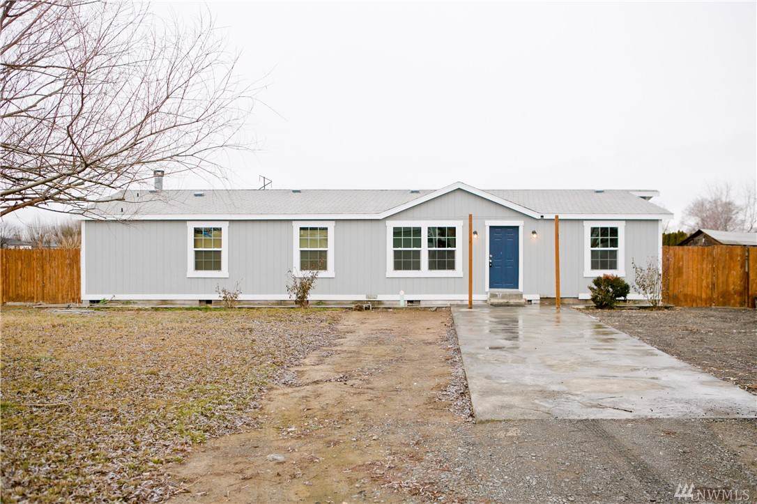 642 Kaylee Rd - Photo 1