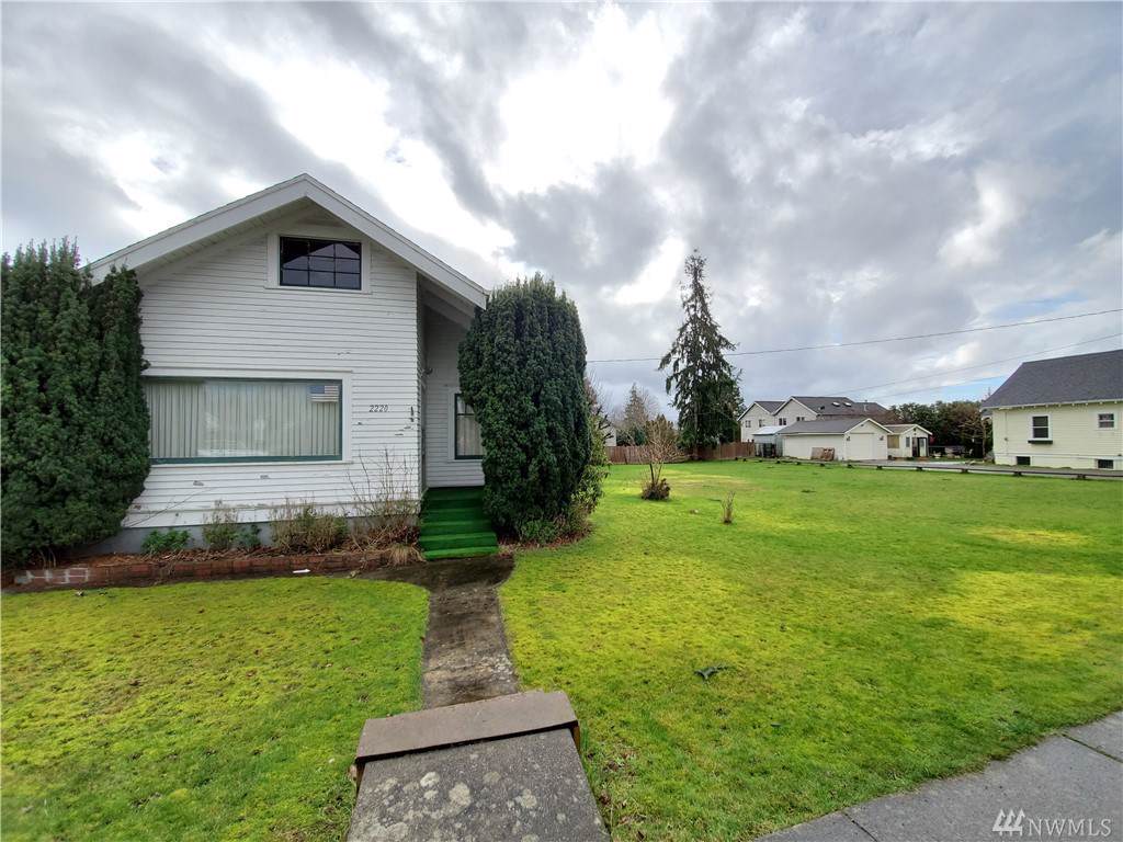 2220 Alabama St - Photo 1