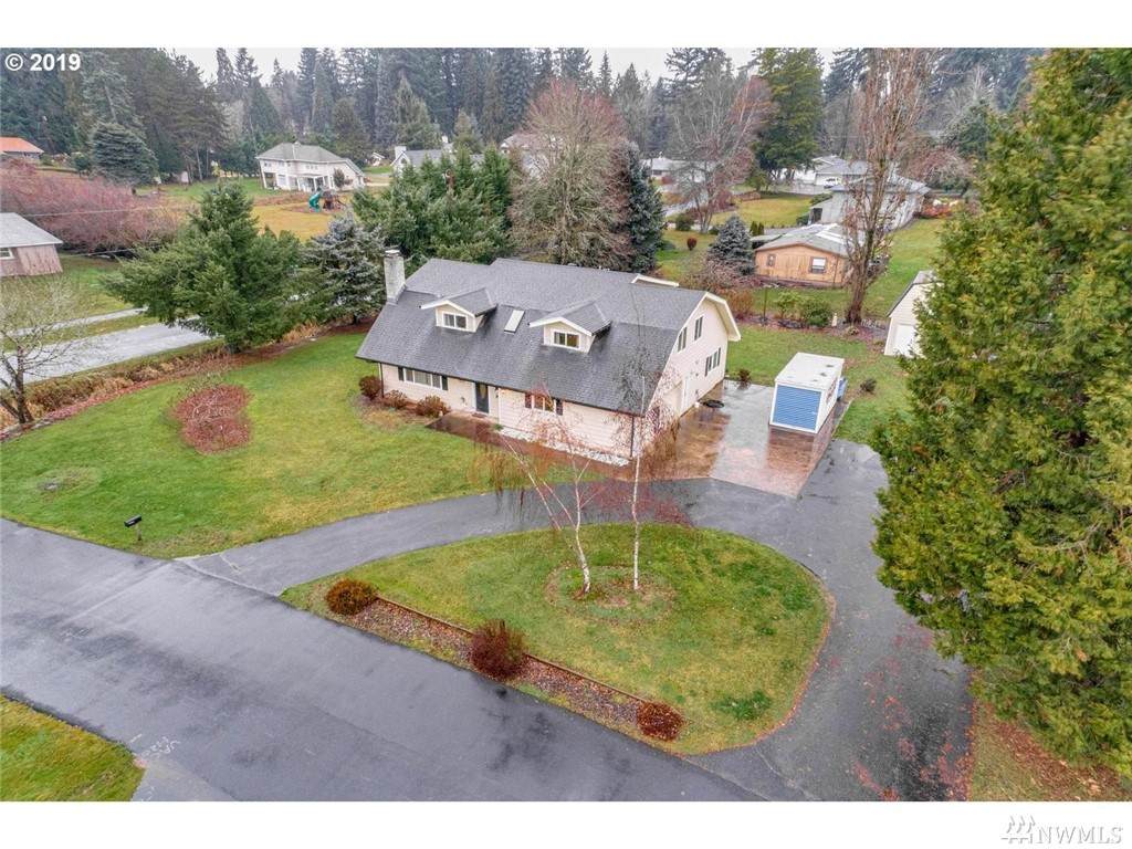 11004 181st Cir - Photo 1
