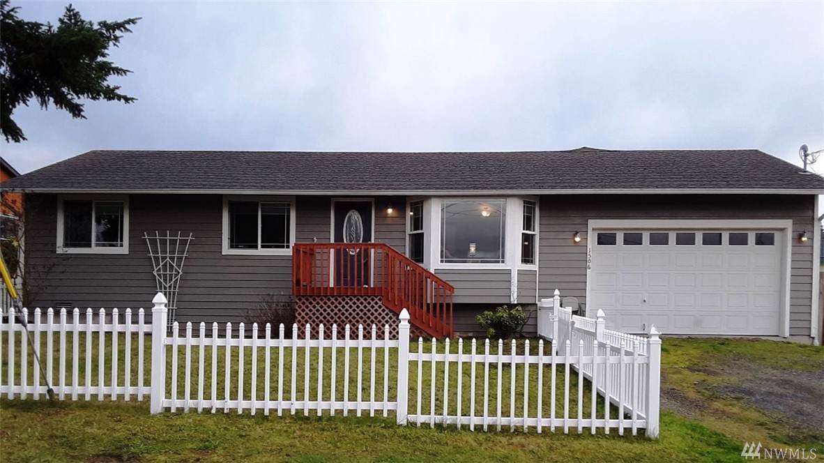 1506 Camano Dr - Photo 1