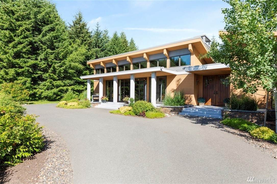1350 Ruby King Loop - Photo 1