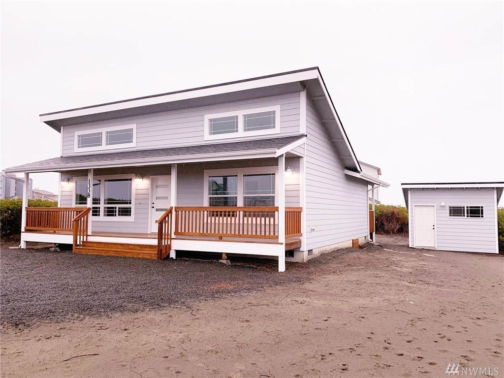 1031 Sanders Ct - Photo 1