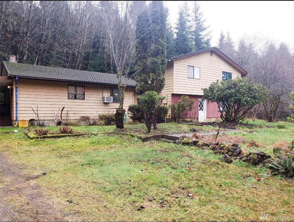 736 Cloquallum Rd - Photo 1