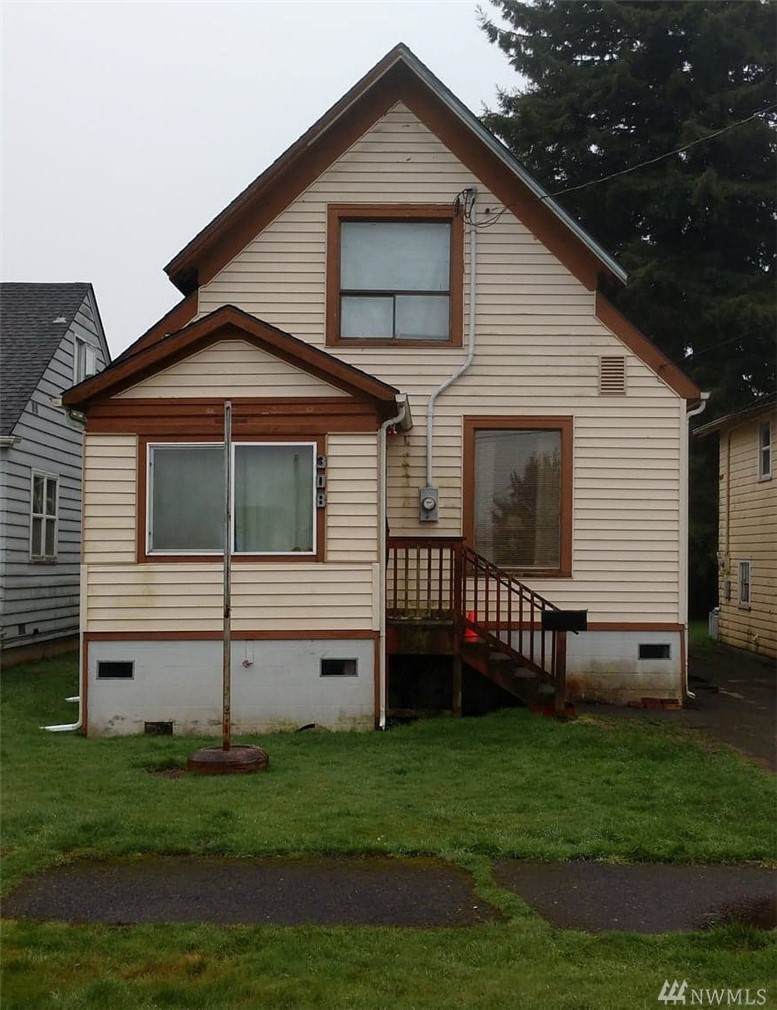 308 N St - Photo 1