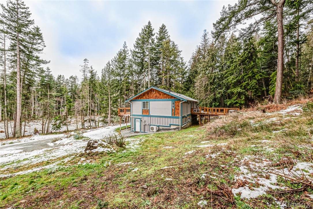 463 Camano Dr - Photo 1
