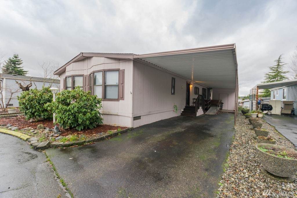 5900 64th St - Photo 1