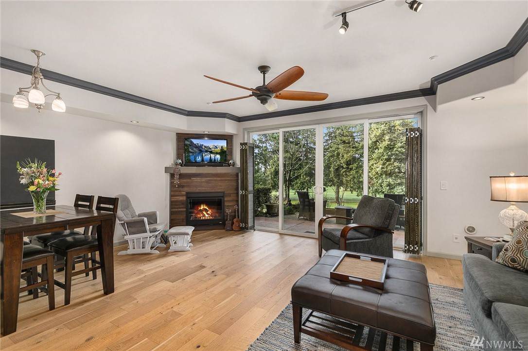2440 Steele St - Photo 1