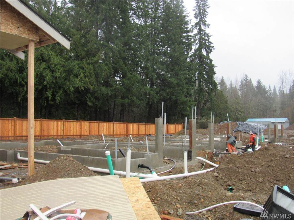 411 Penny Ave - Photo 1