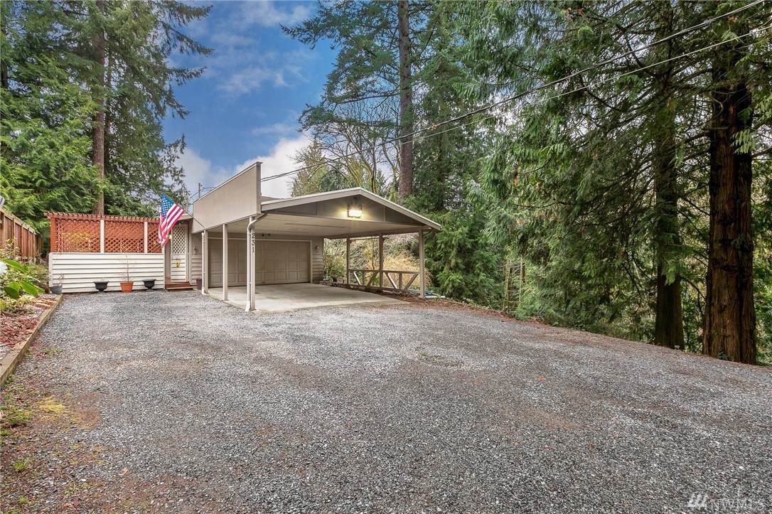 231 Poppy Road - Photo 1