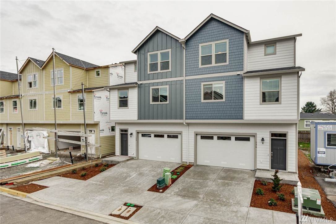 168 Loganberry Ct - Photo 1