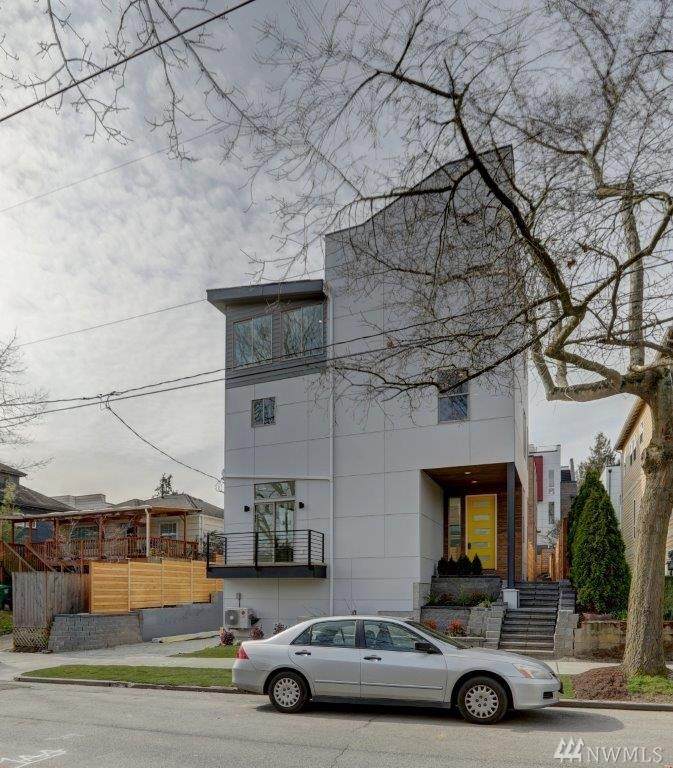 815 26th Ave - Photo 1