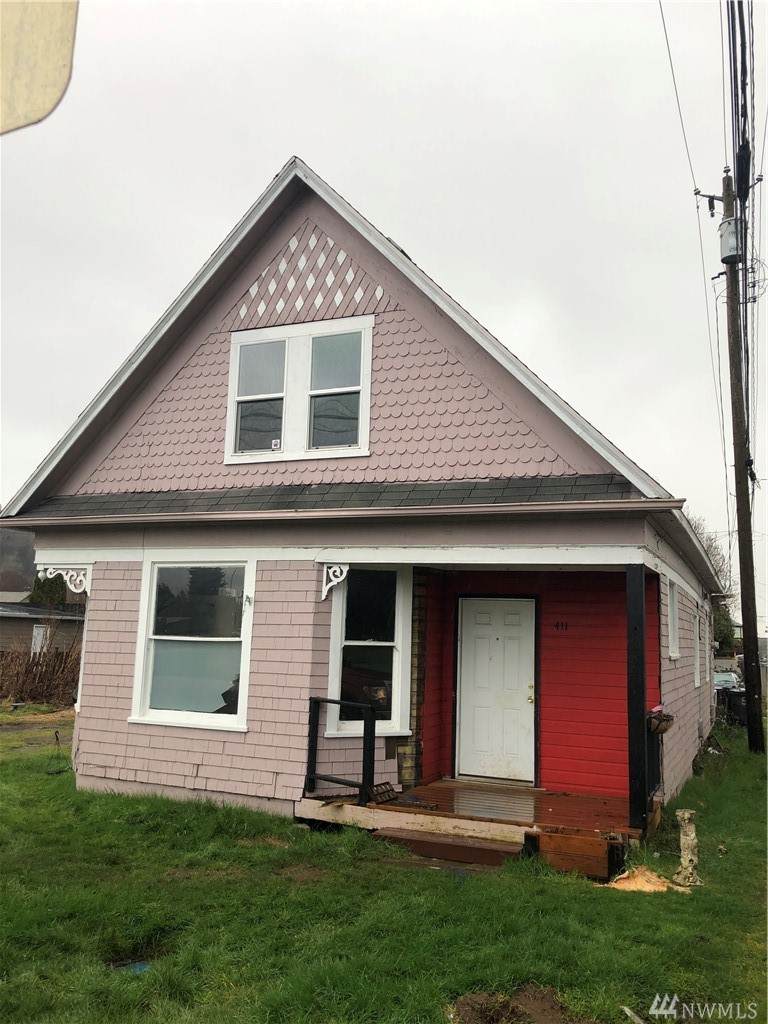411 22nd St - Photo 1