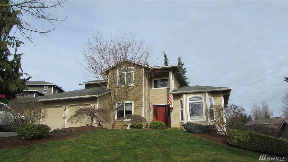 2503 Meadow Dr - Photo 1