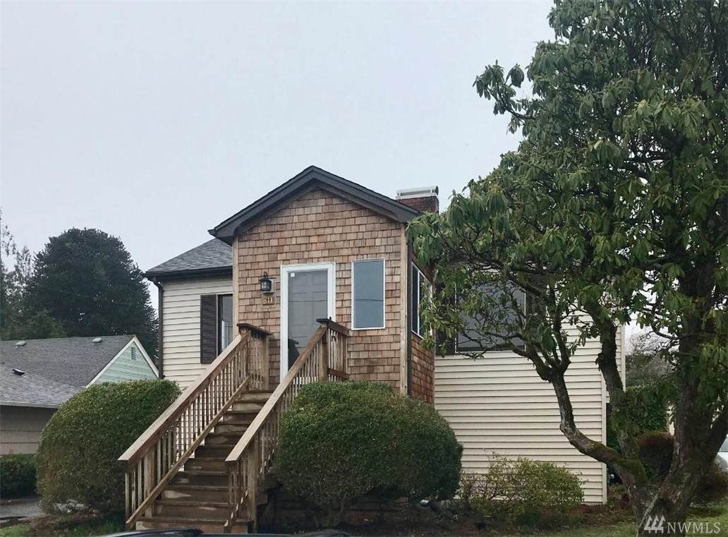 811 Thornton - Photo 1