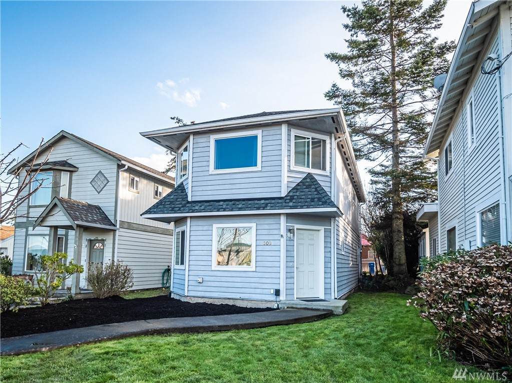 809 22nd Street - Photo 1