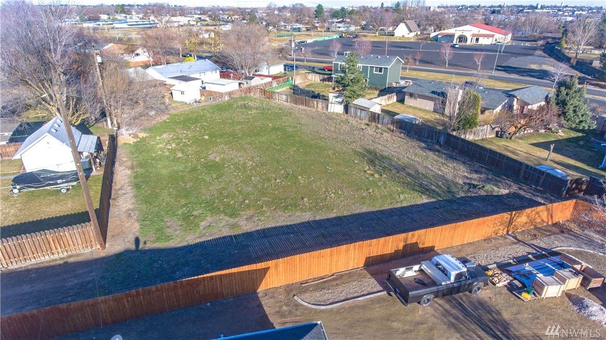 327 Clark Rd - Photo 1
