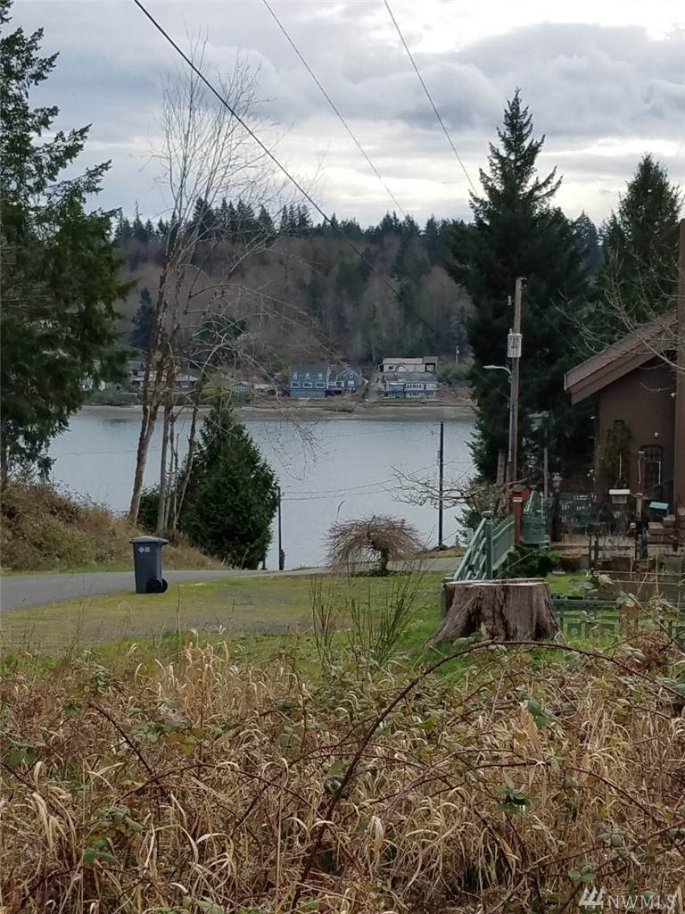 200 Soundview Dr - Photo 1
