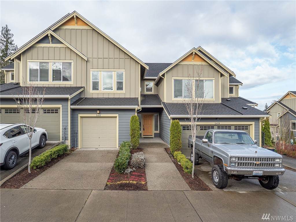 2455 Logan St - Photo 1