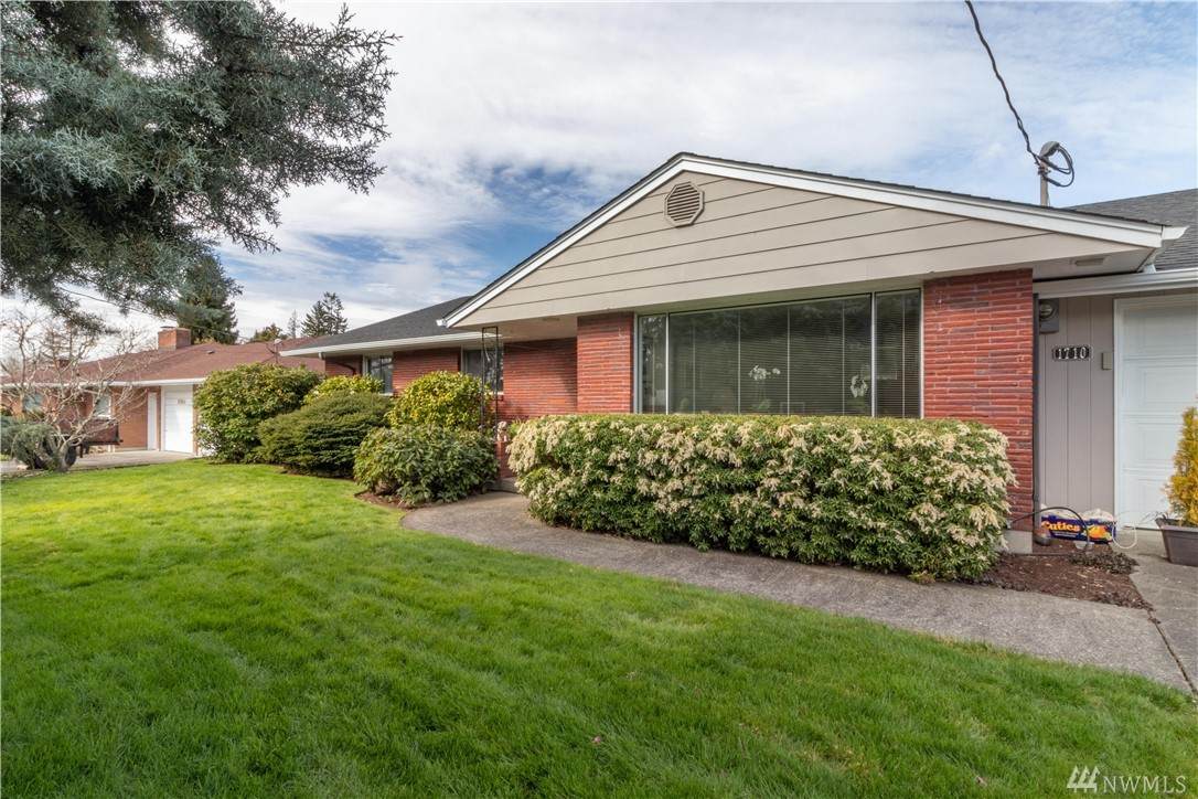 1710 Gails Ave - Photo 1