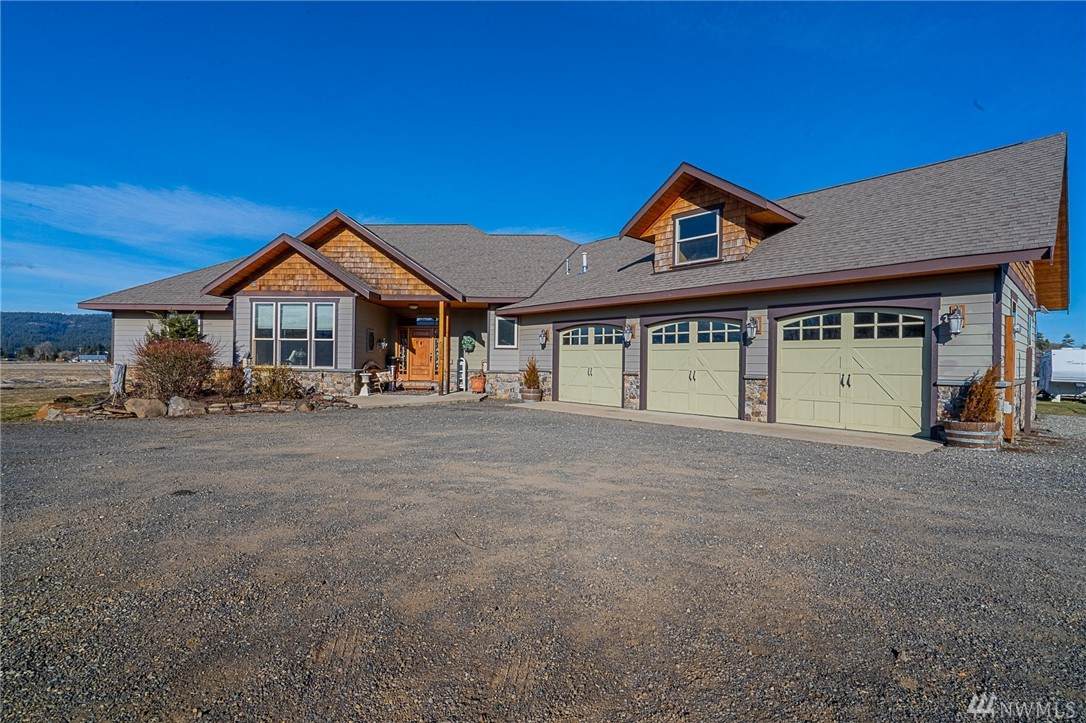 1671 Upper Peoh Point Rd - Photo 1