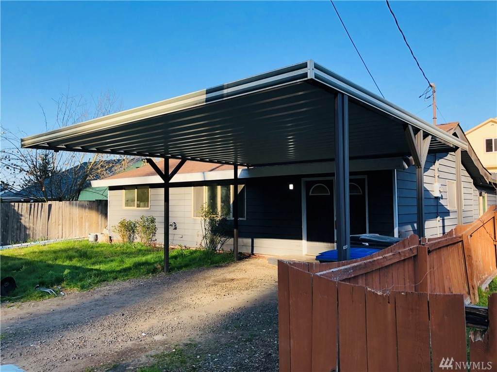 1126 Poindexter Ave - Photo 1 1126 Poindexter Ave - Photo 1