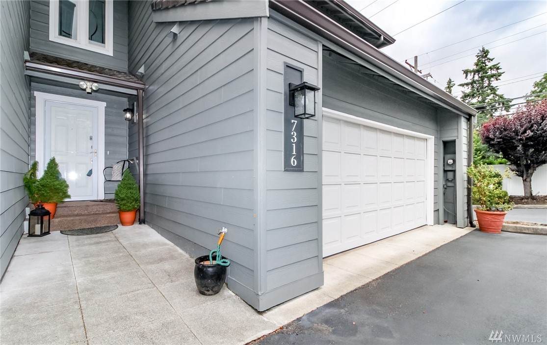 7316 Steilacoom Boulevard - Photo 1