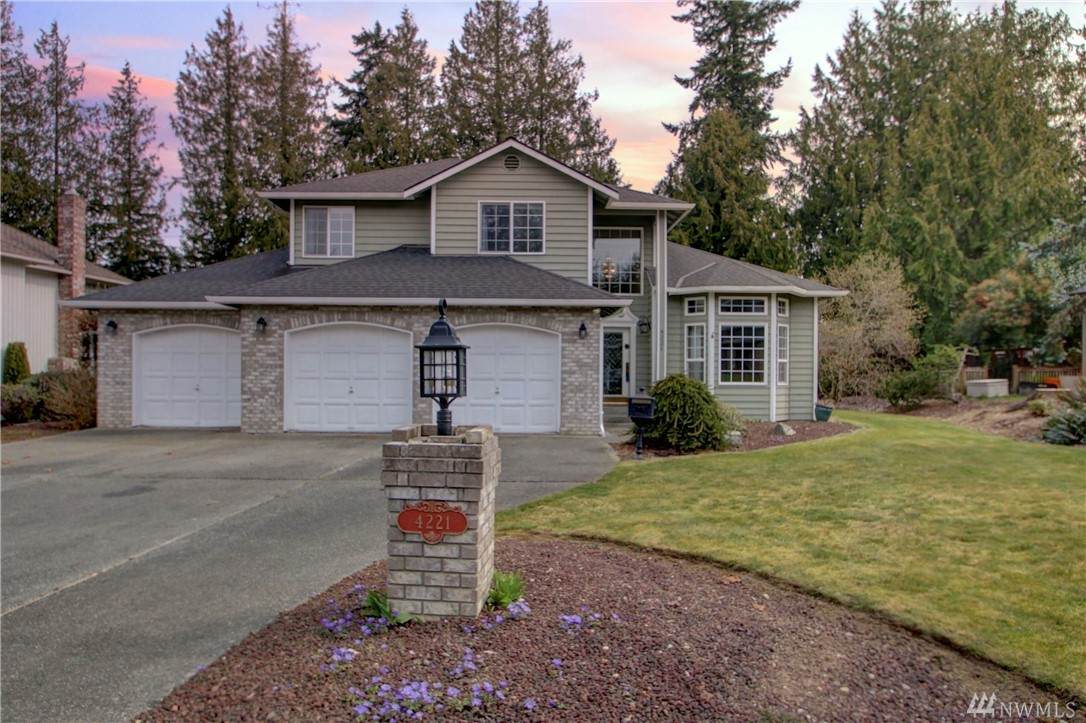 4221 Montgomery Place - Photo 1
