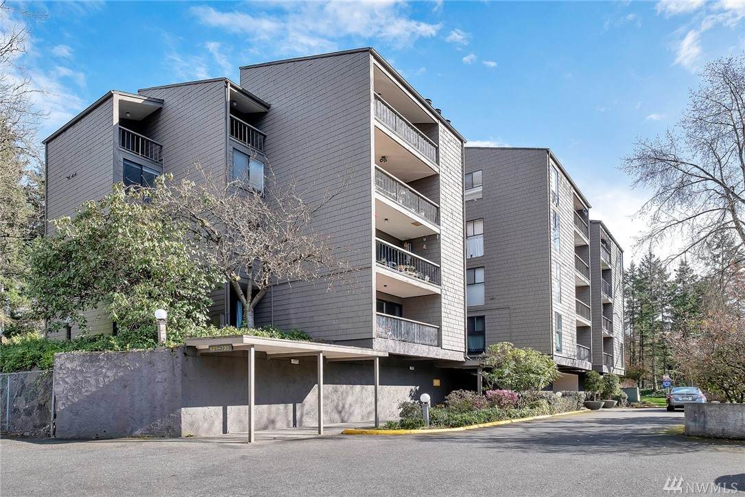 6858 139th Ave - Photo 1