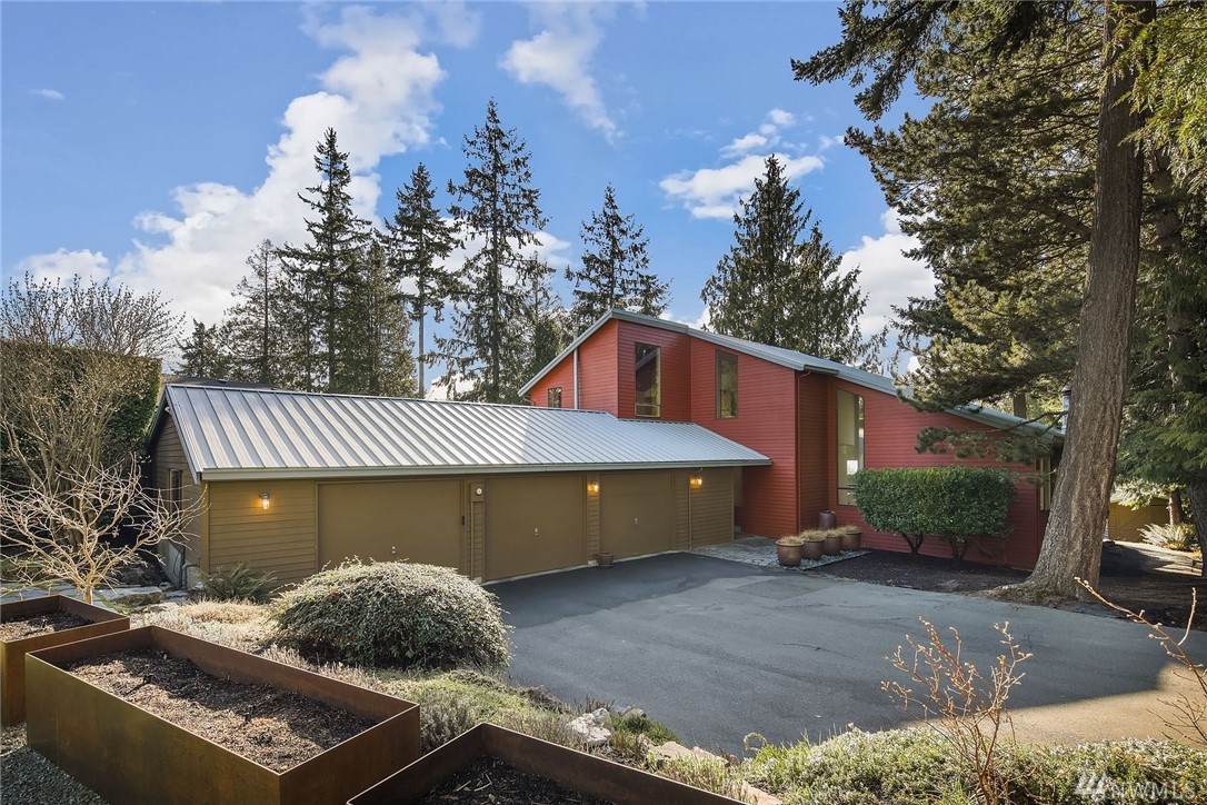 21412 98th Ave - Photo 1