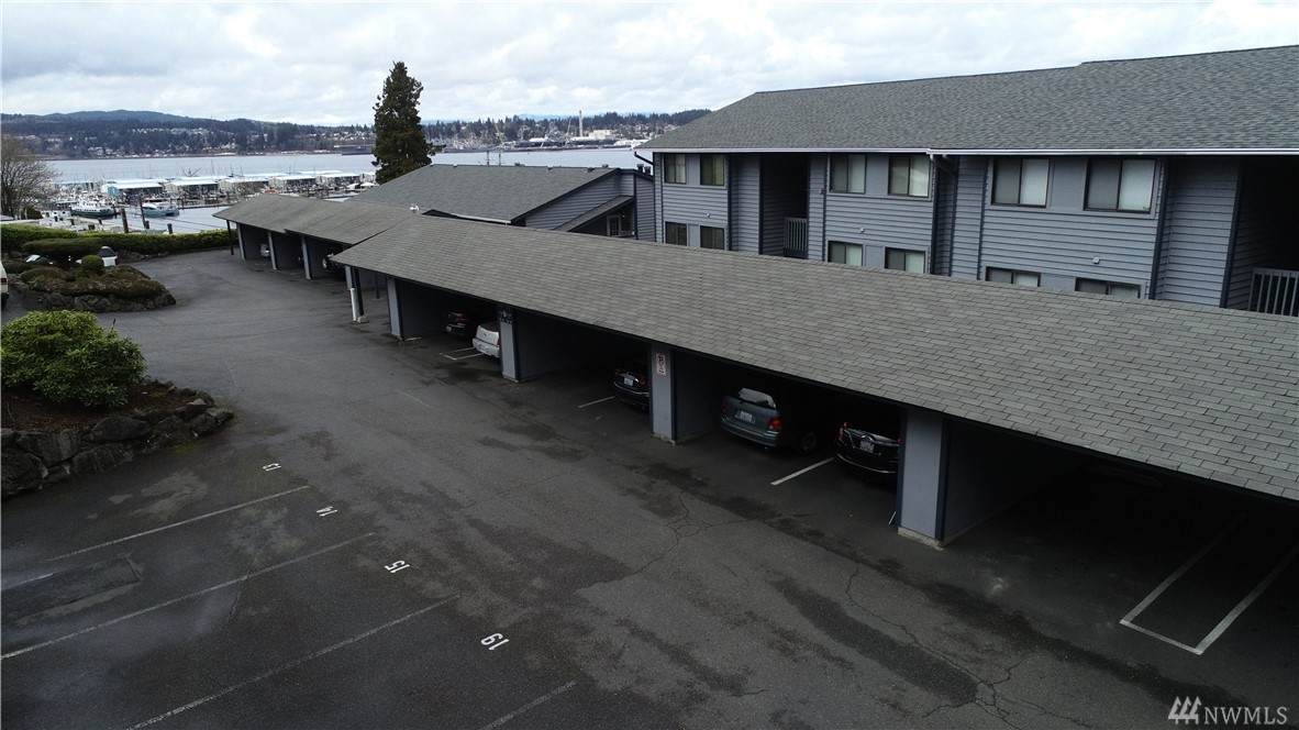 103 Rockwell Ave - Photo 1