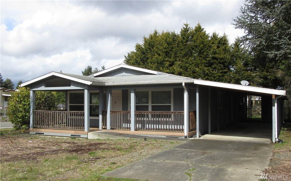 3504 Lakecrest St - Photo 1
