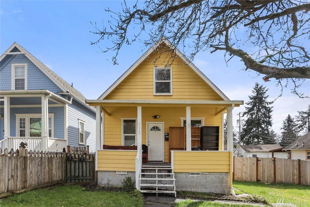 3012 Melrose St - Photo 1
