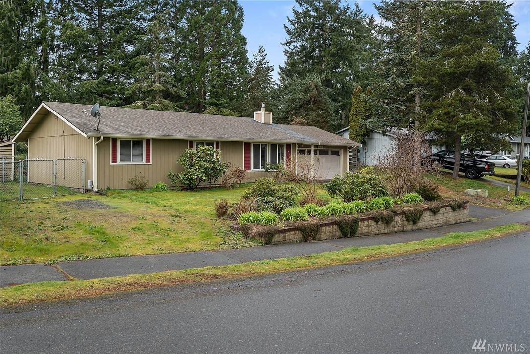 1439 Deerbrush Dr - Photo 1
