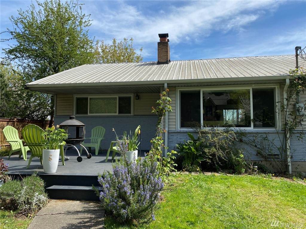 5034 32nd Ave - Photo 1