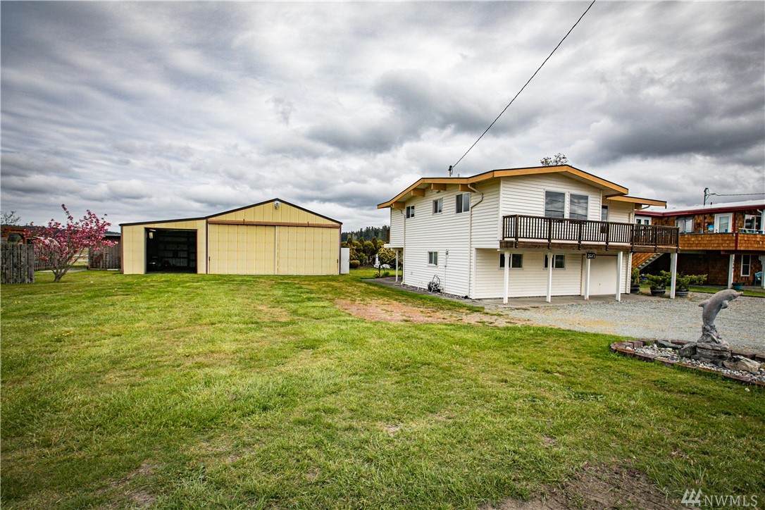 2587 Sunlight Beach Rd - Photo 1 2587 Sunlight Beach Rd - Photo 1