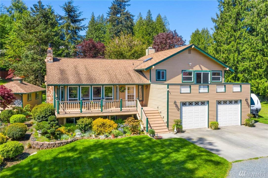 6408 83rd Avenue - Photo 1