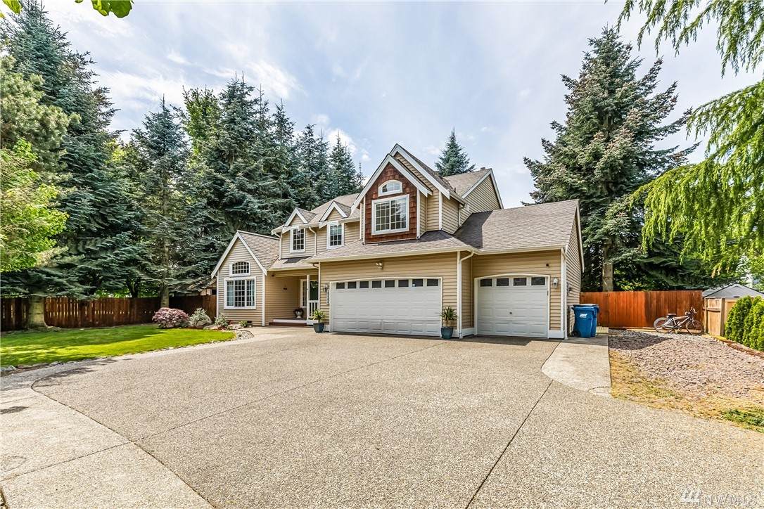 15586 174th Ave - Photo 1 15586 174th Ave - Photo 1
