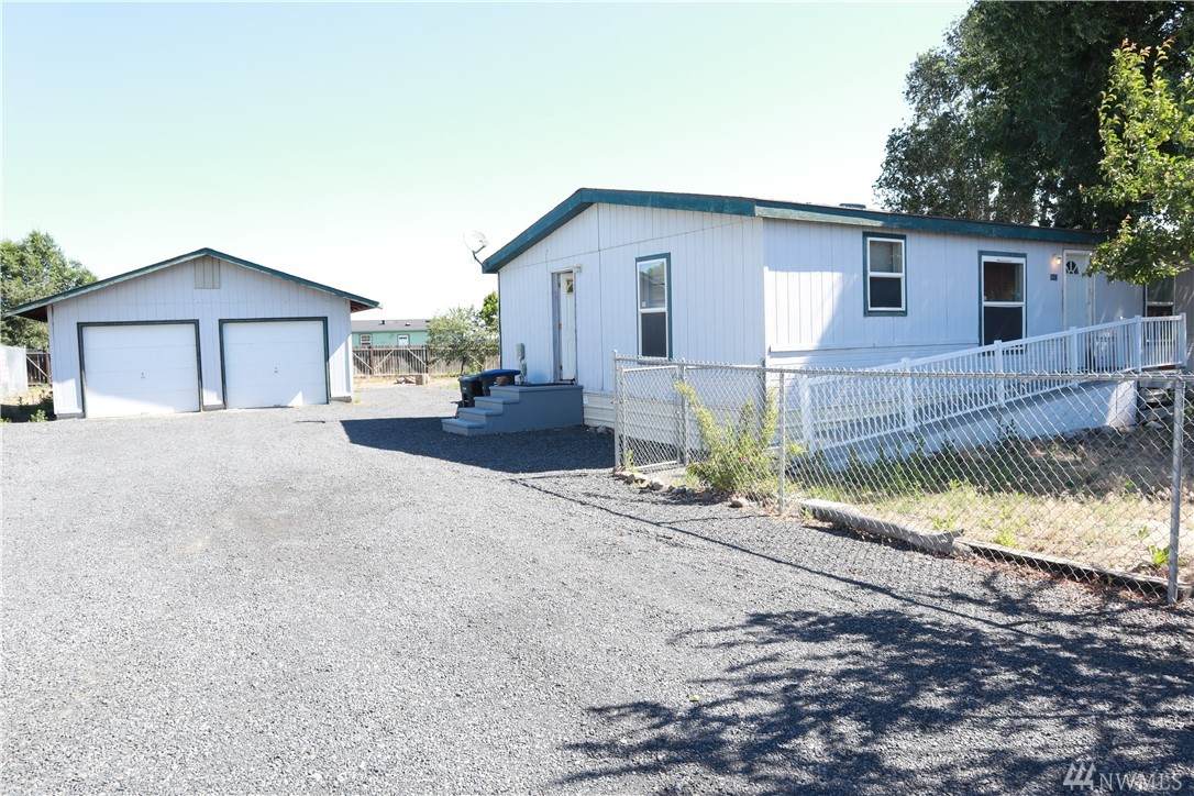 8692 Jean Rd - Photo 1